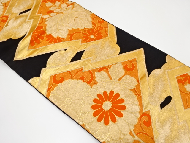 アンティーク　松皮菱に桐・菊唐草模様織り出し袋帯（着用可）